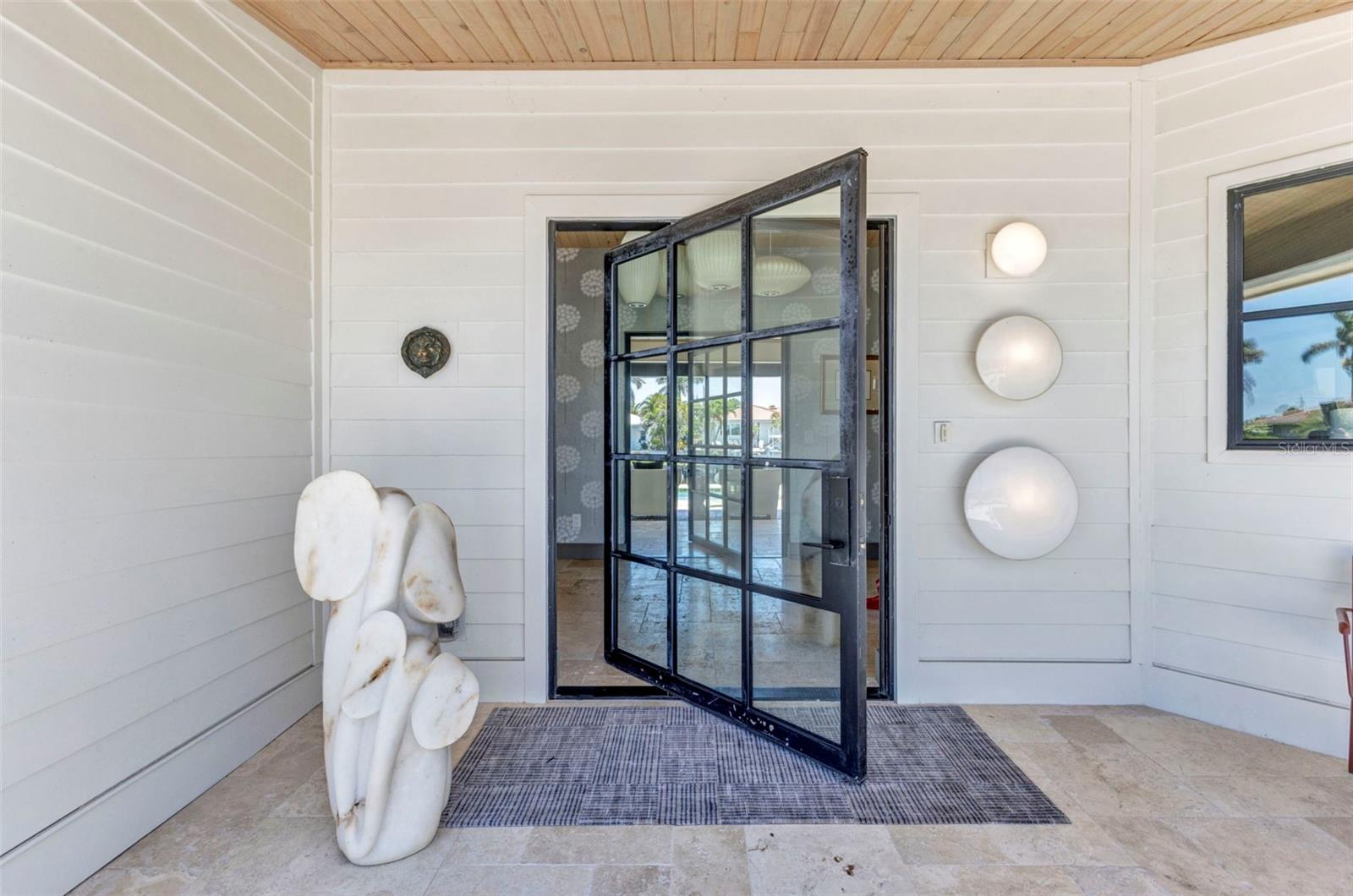 Image 4 of 75 For 810 Napoli Lane