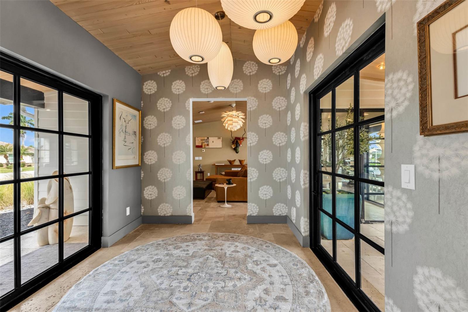 Image 5 of 75 For 810 Napoli Lane