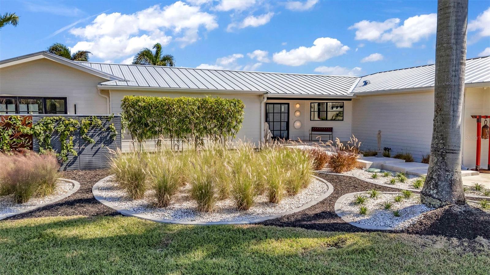 Image 65 of 75 For 810 Napoli Lane