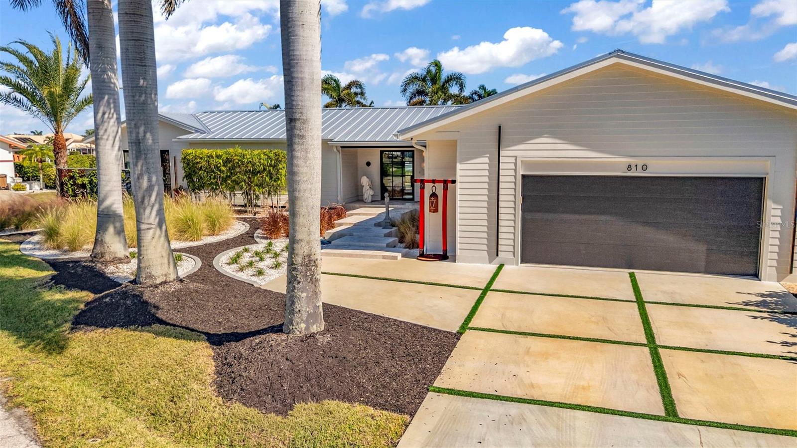 Image 68 of 75 For 810 Napoli Lane