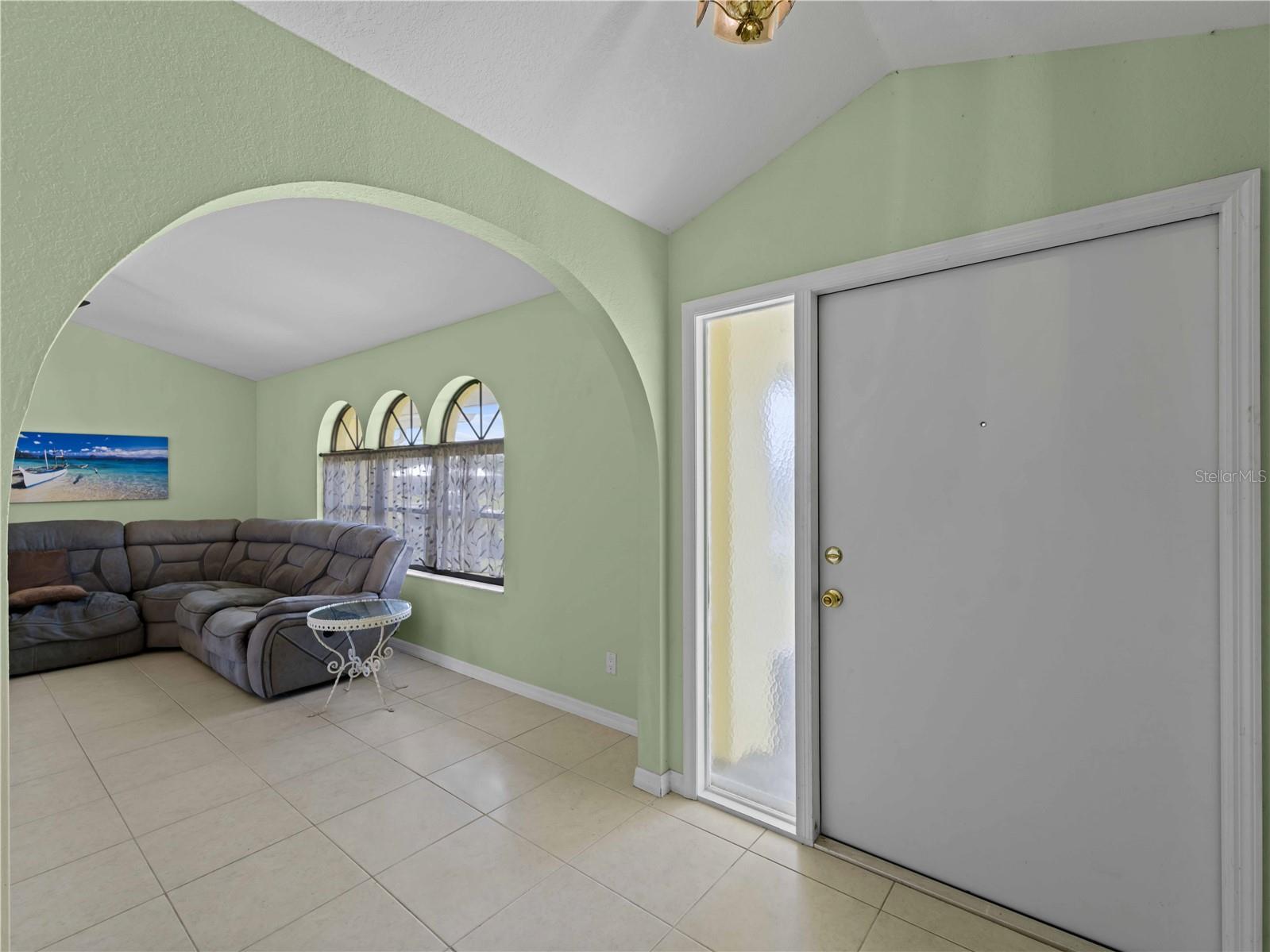 Image 33 of 55 For 3370 Dover Drive