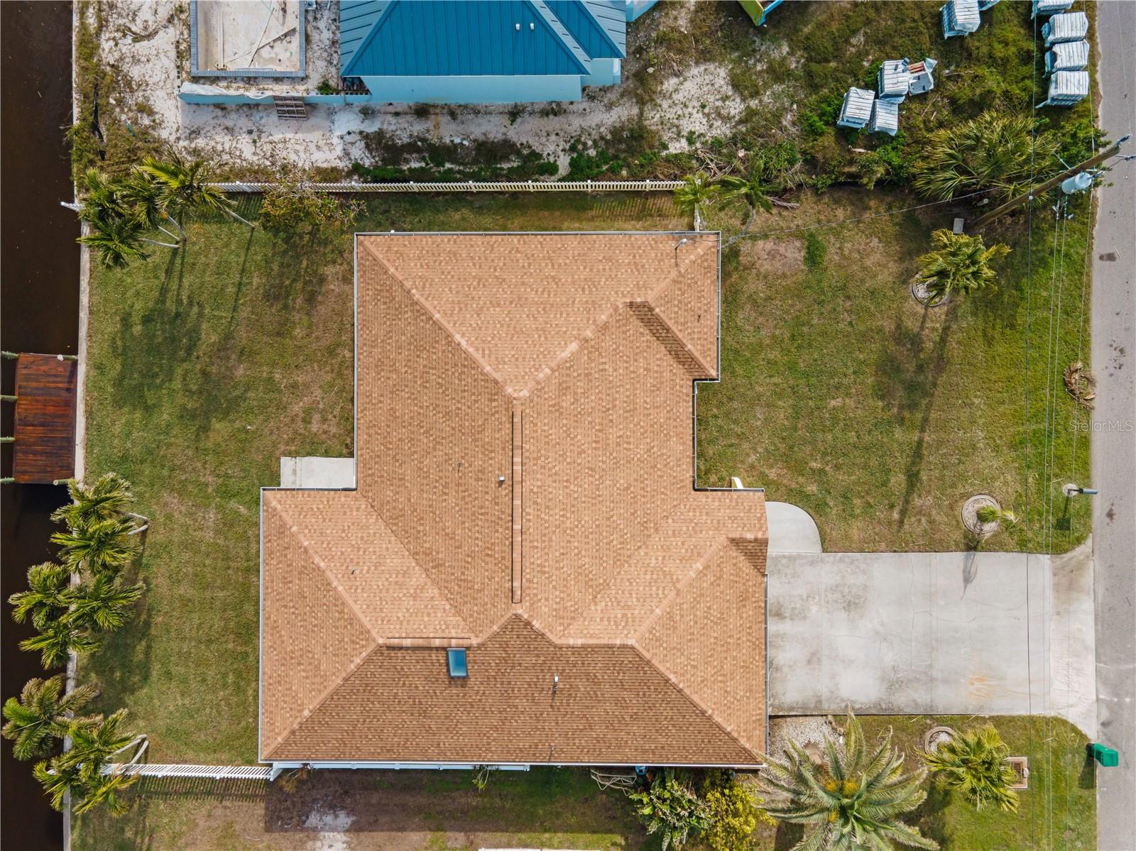 Image 8 of 55 For 3370 Dover Drive