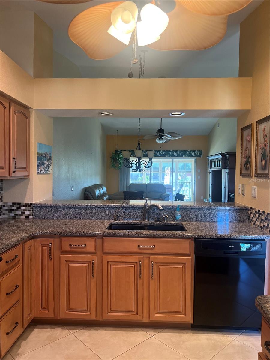 Image 5 of 59 For 220 Coldeway Drive 123