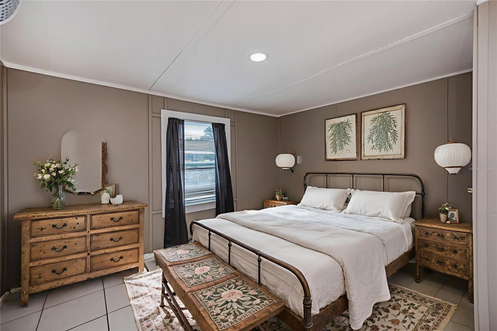 Image 34 of 69 For 15312 Mango Drive