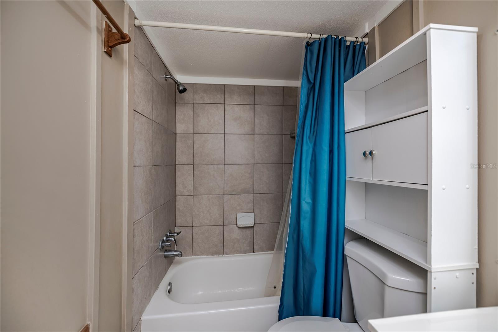 Image 40 of 69 For 15312 Mango Drive