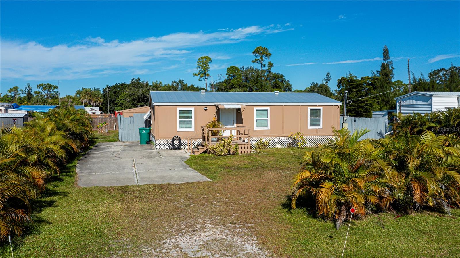 Image 7 of 69 For 15312 Mango Drive