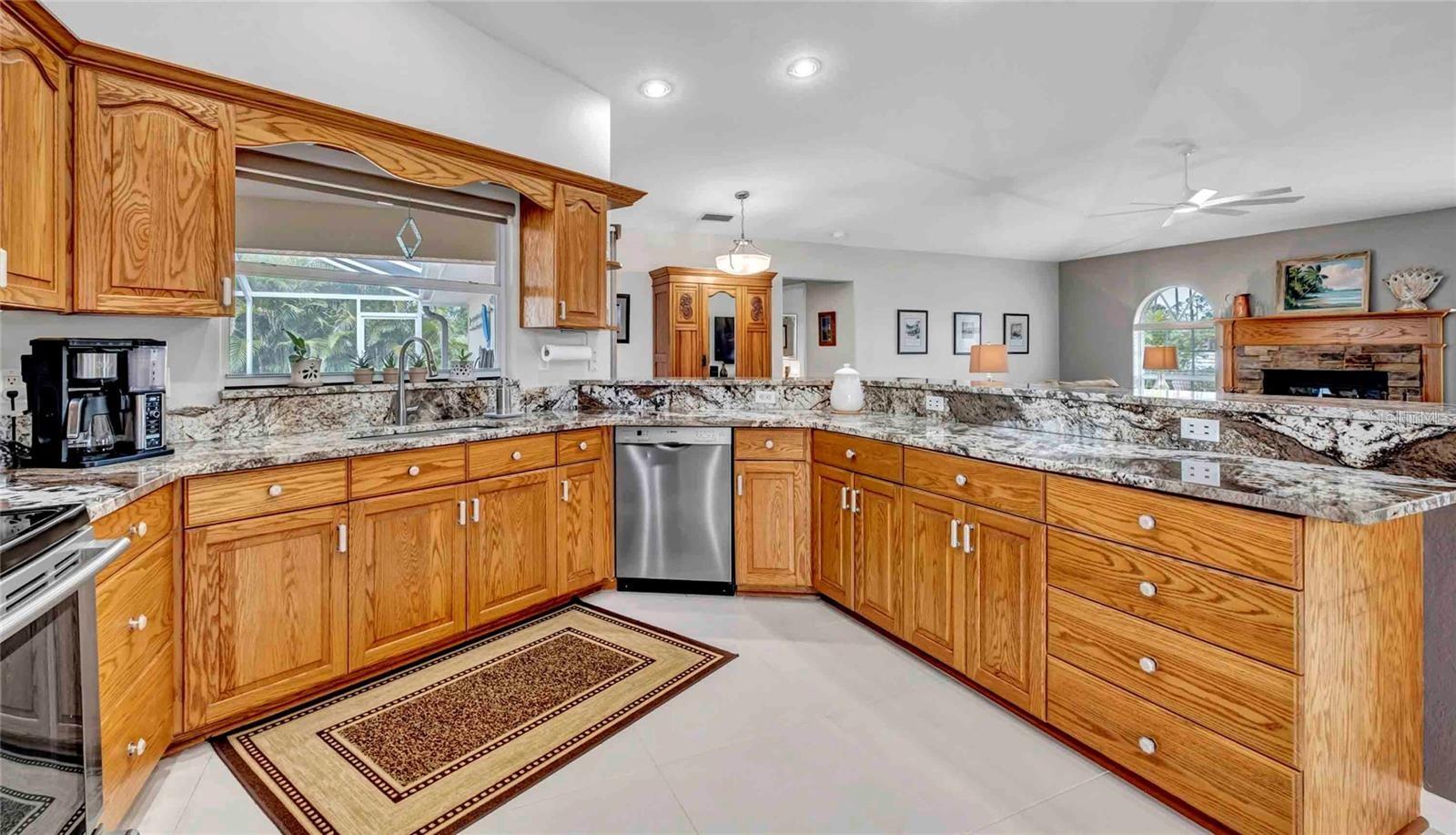 Image 13 of 49 For 1761 Okolona Street