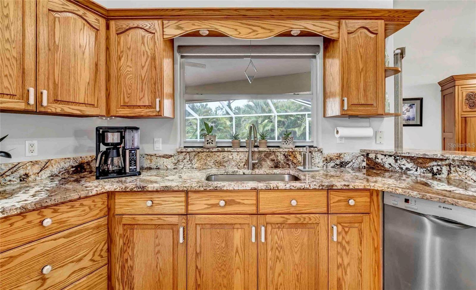 Image 14 of 49 For 1761 Okolona Street