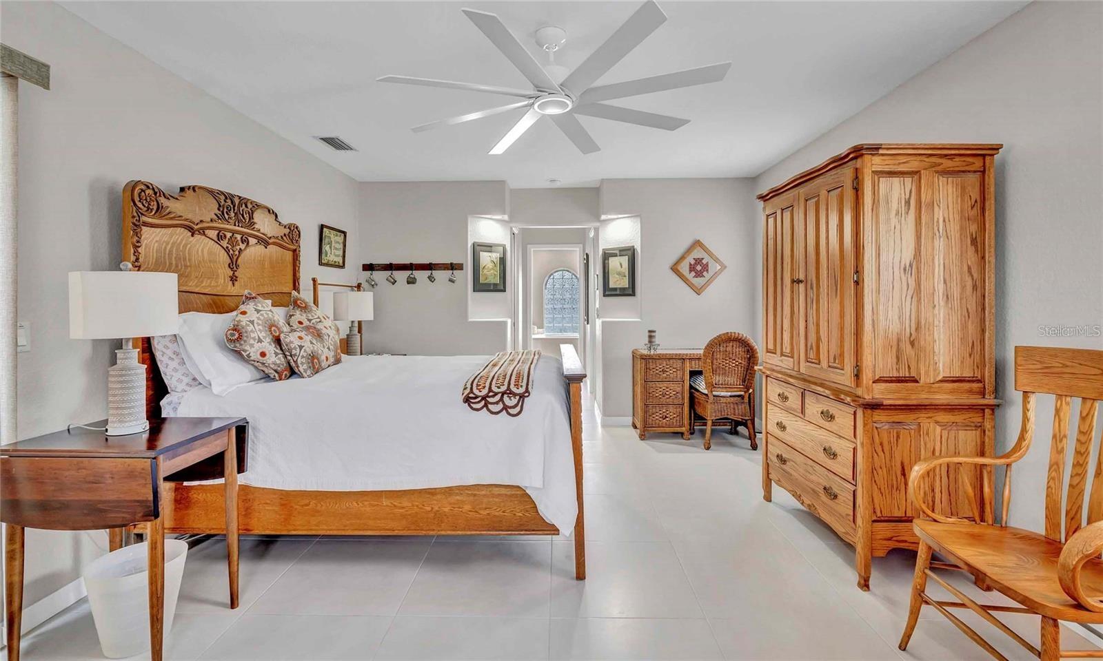 Image 23 of 49 For 1761 Okolona Street