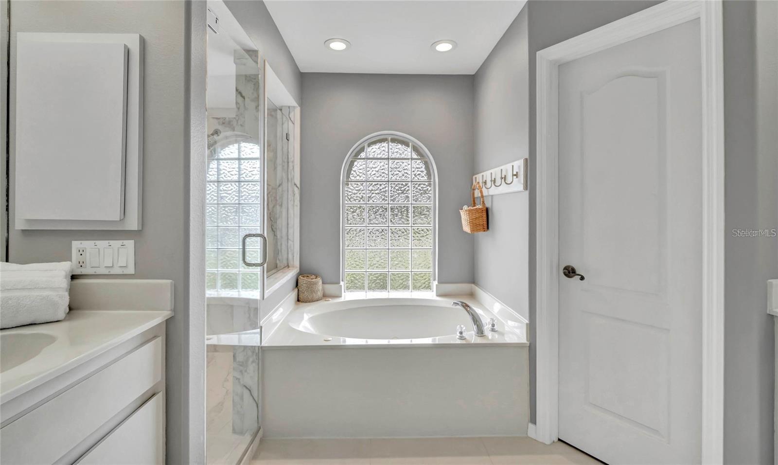 Image 24 of 49 For 1761 Okolona Street