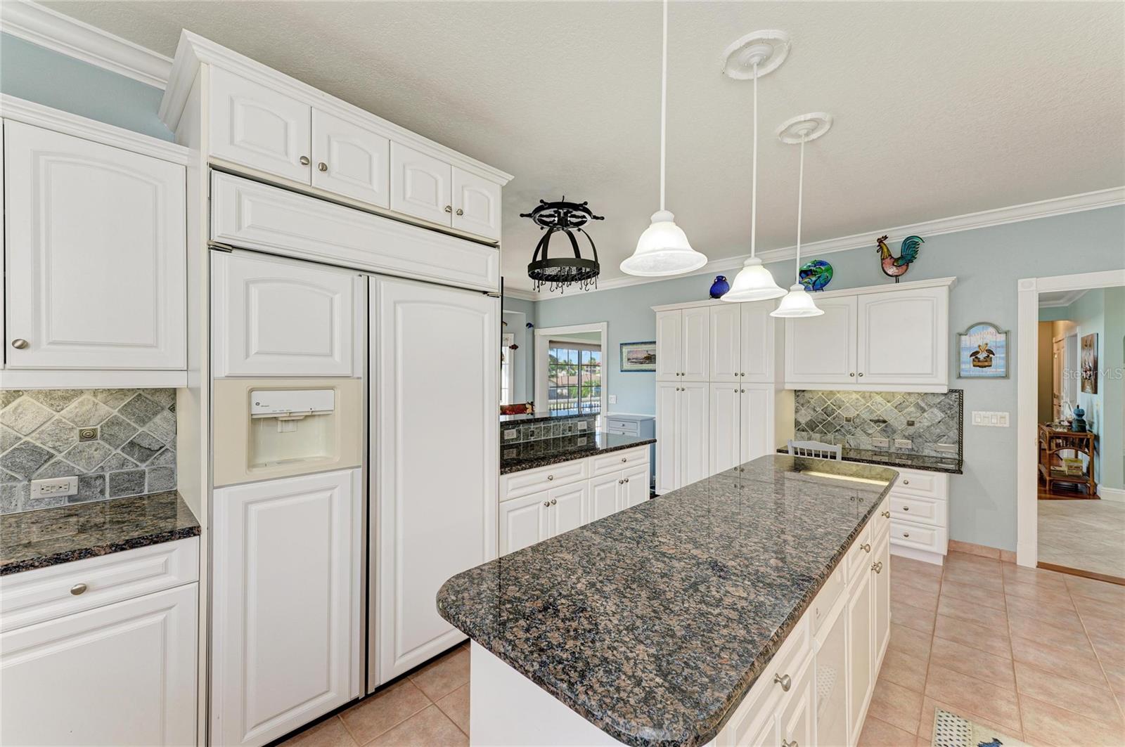 Image 17 of 74 For 2839 Coral Way