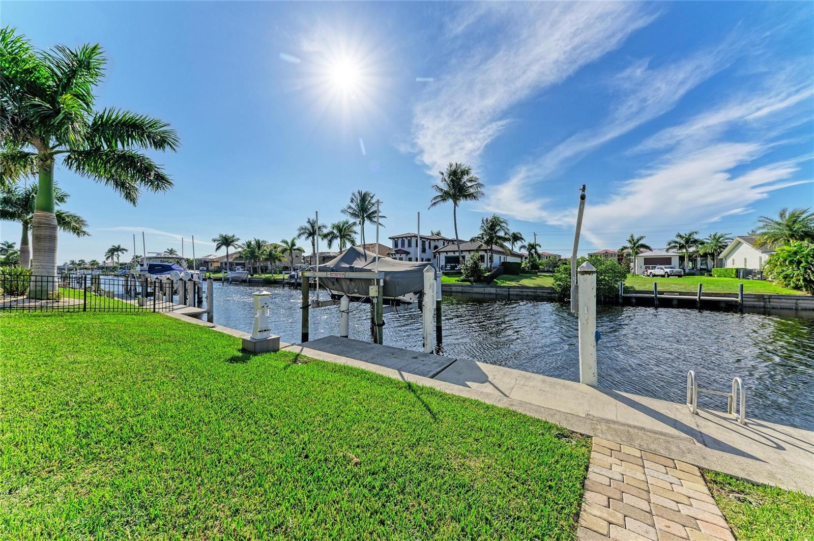 Image 4 of 74 For 2839 Coral Way