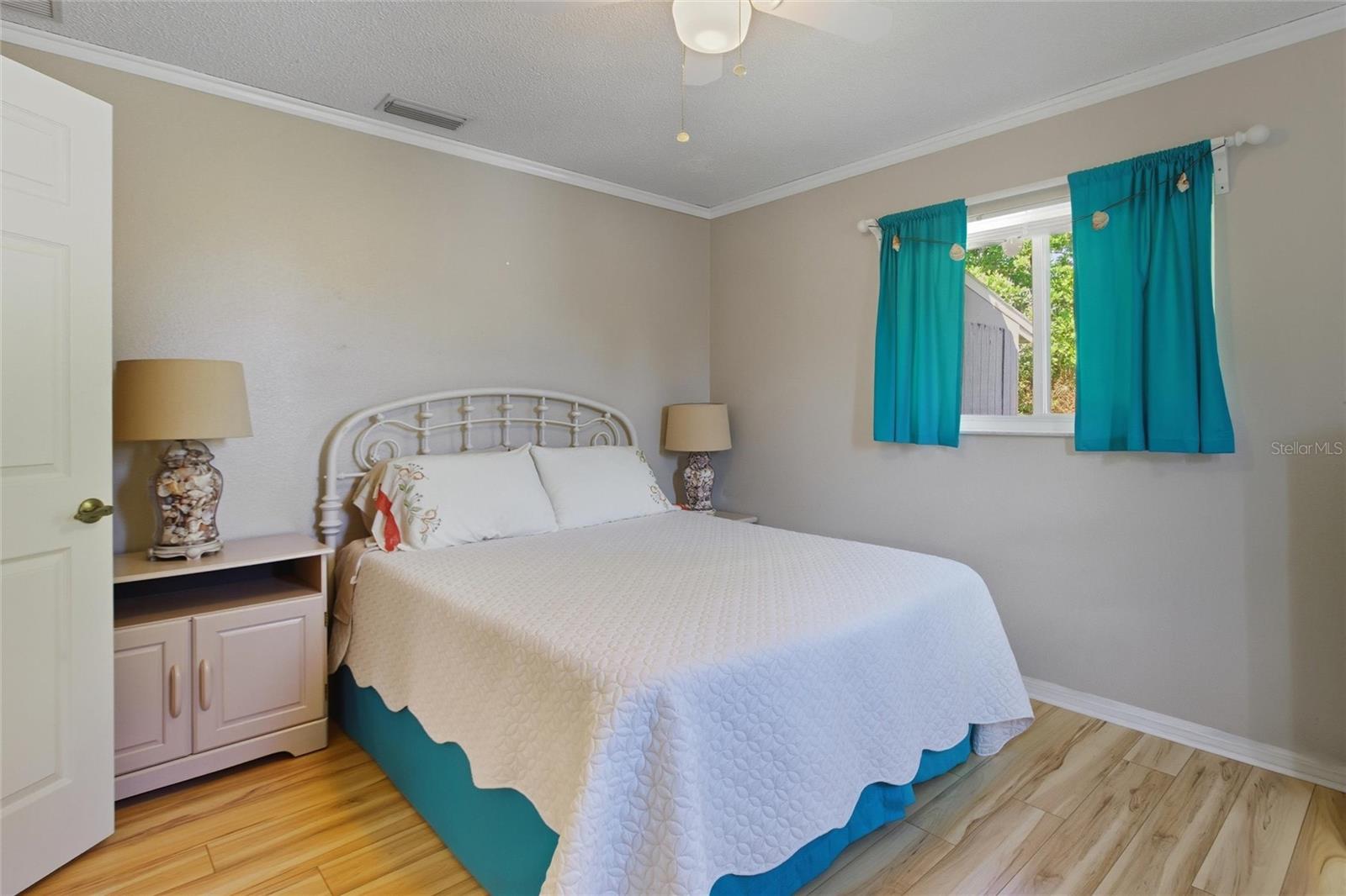 Image 28 of 44 For 7490 Spinnaker Boulevard