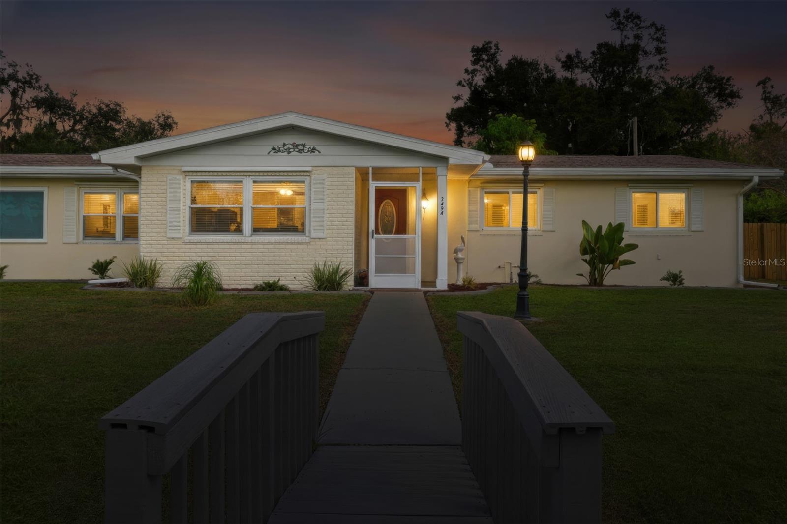 Image 27 of 27 For 3494 Brooklyn Avenue