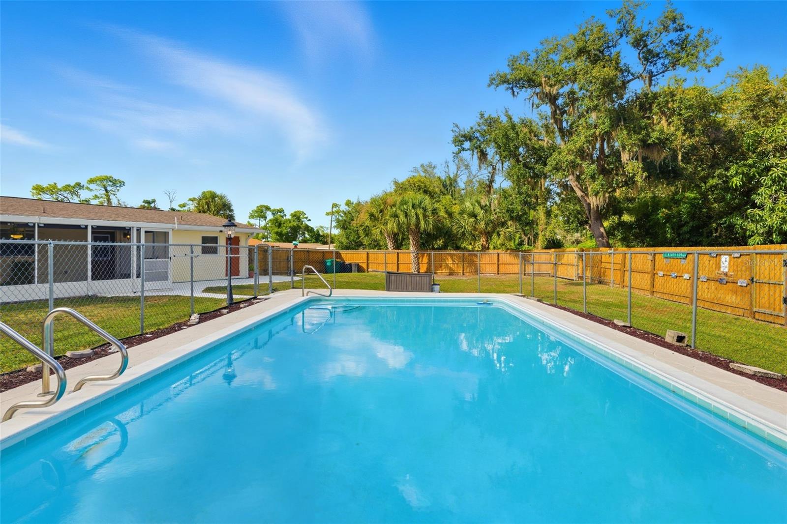 Image 4 of 27 For 3494 Brooklyn Avenue