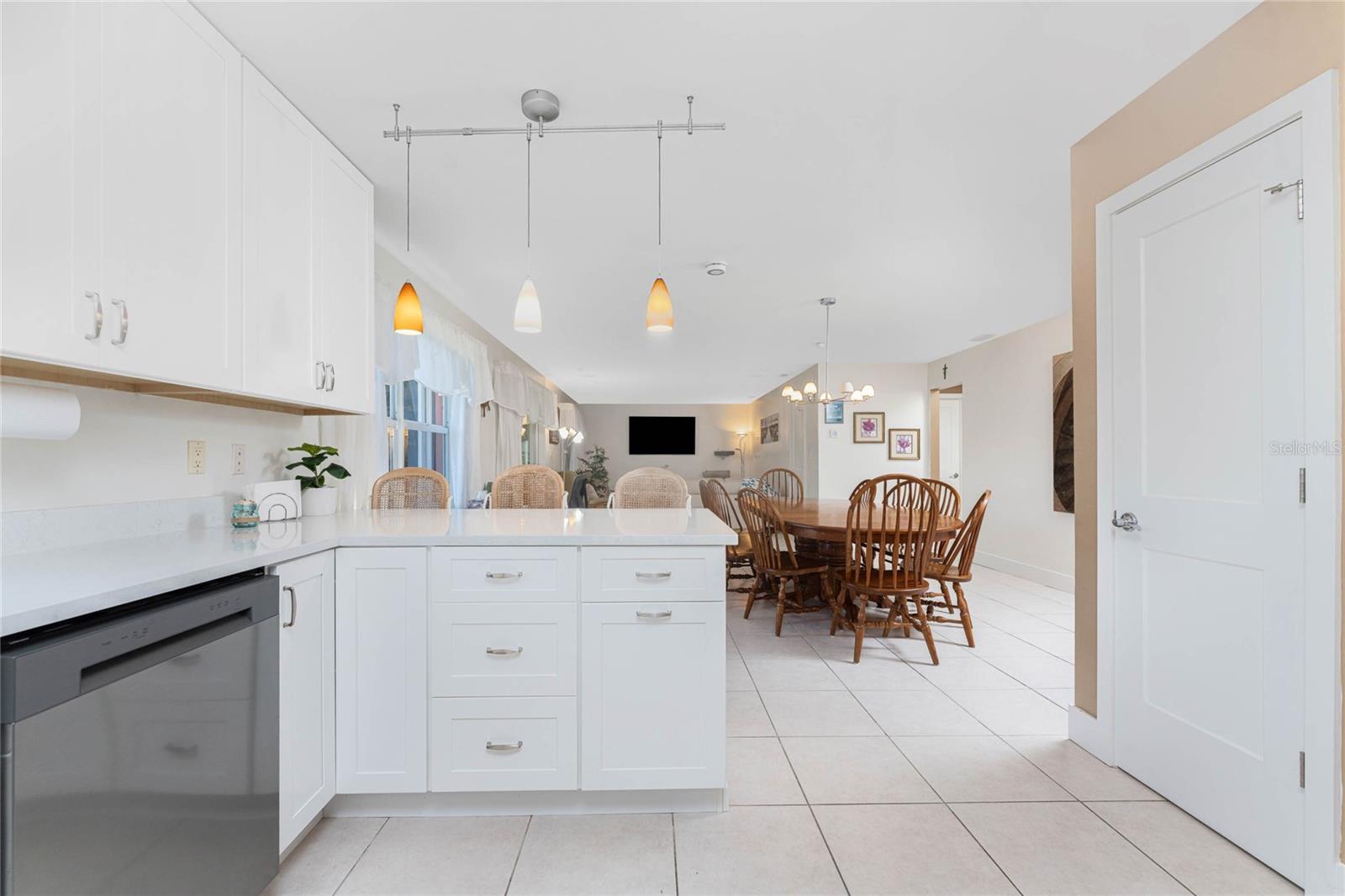 Image 13 of 83 For 180 Purdy Drive