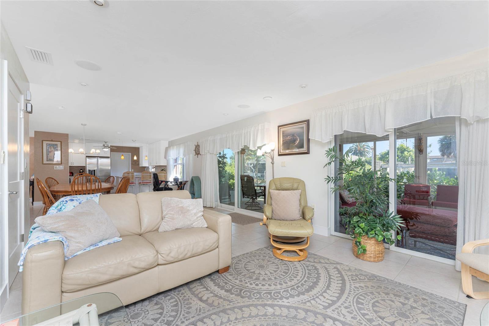 Image 21 of 83 For 180 Purdy Drive