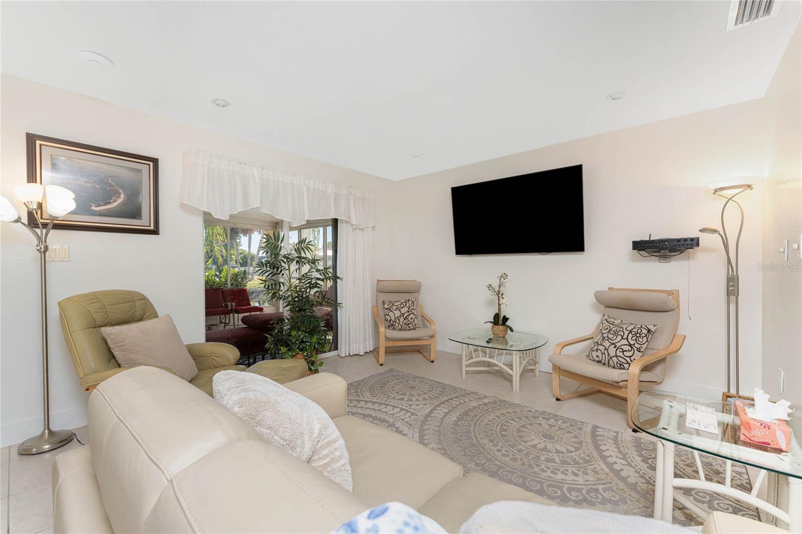 Image 25 of 83 For 180 Purdy Drive