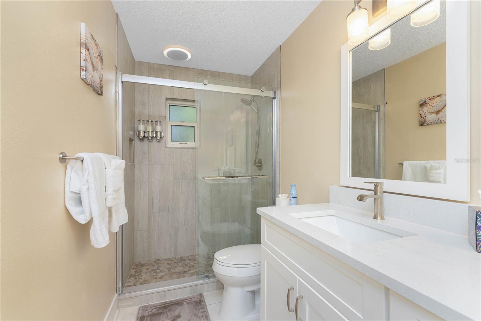 Image 29 of 83 For 180 Purdy Drive