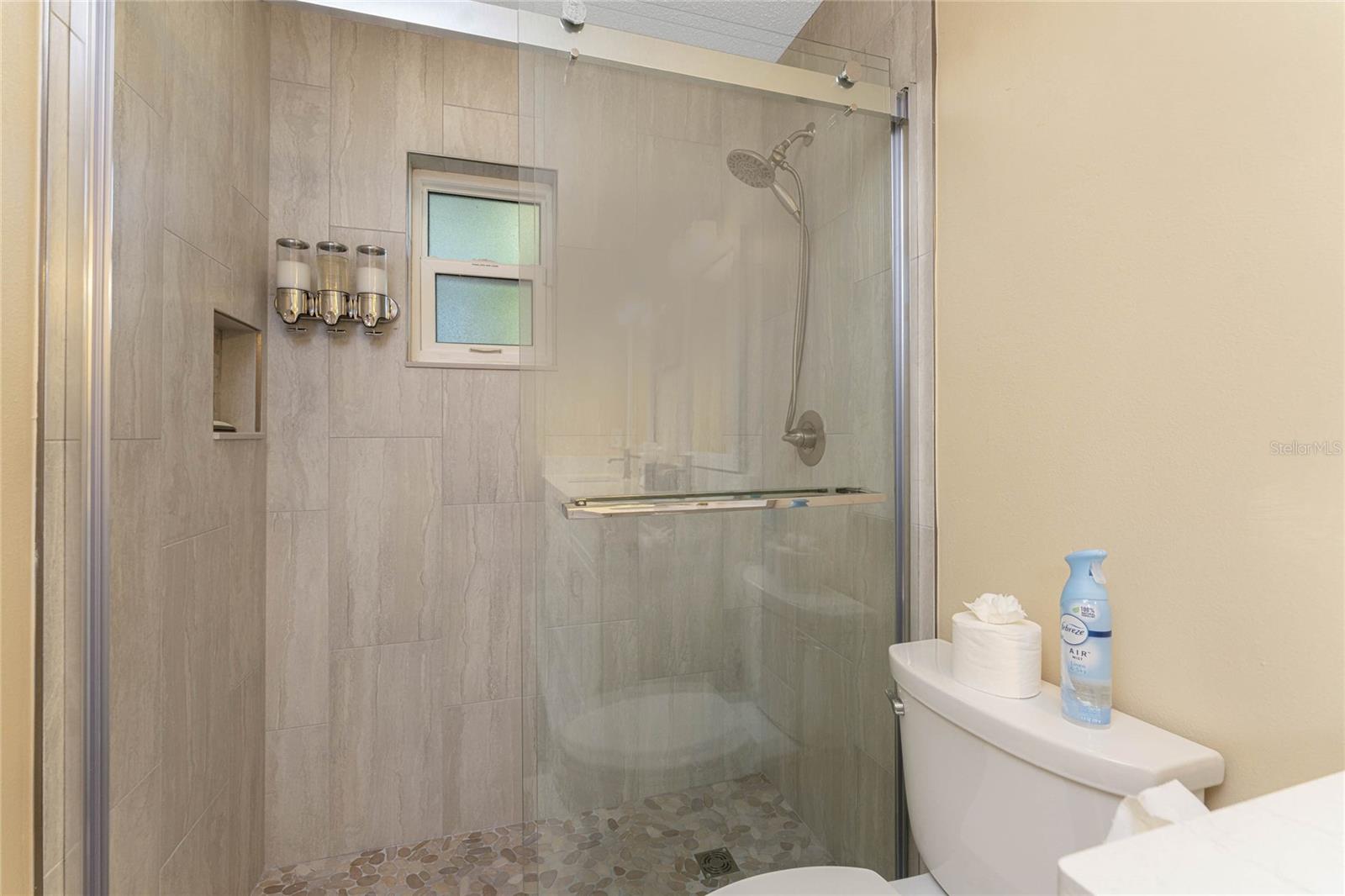 Image 31 of 83 For 180 Purdy Drive