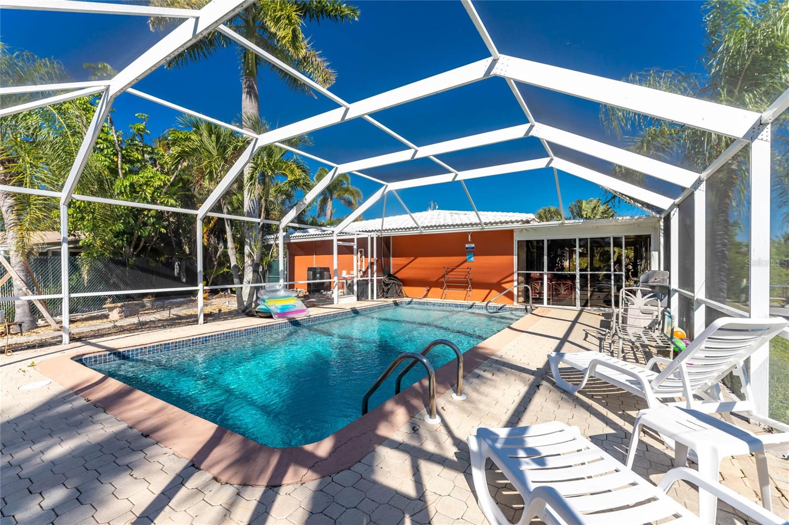 Image 55 of 83 For 180 Purdy Drive