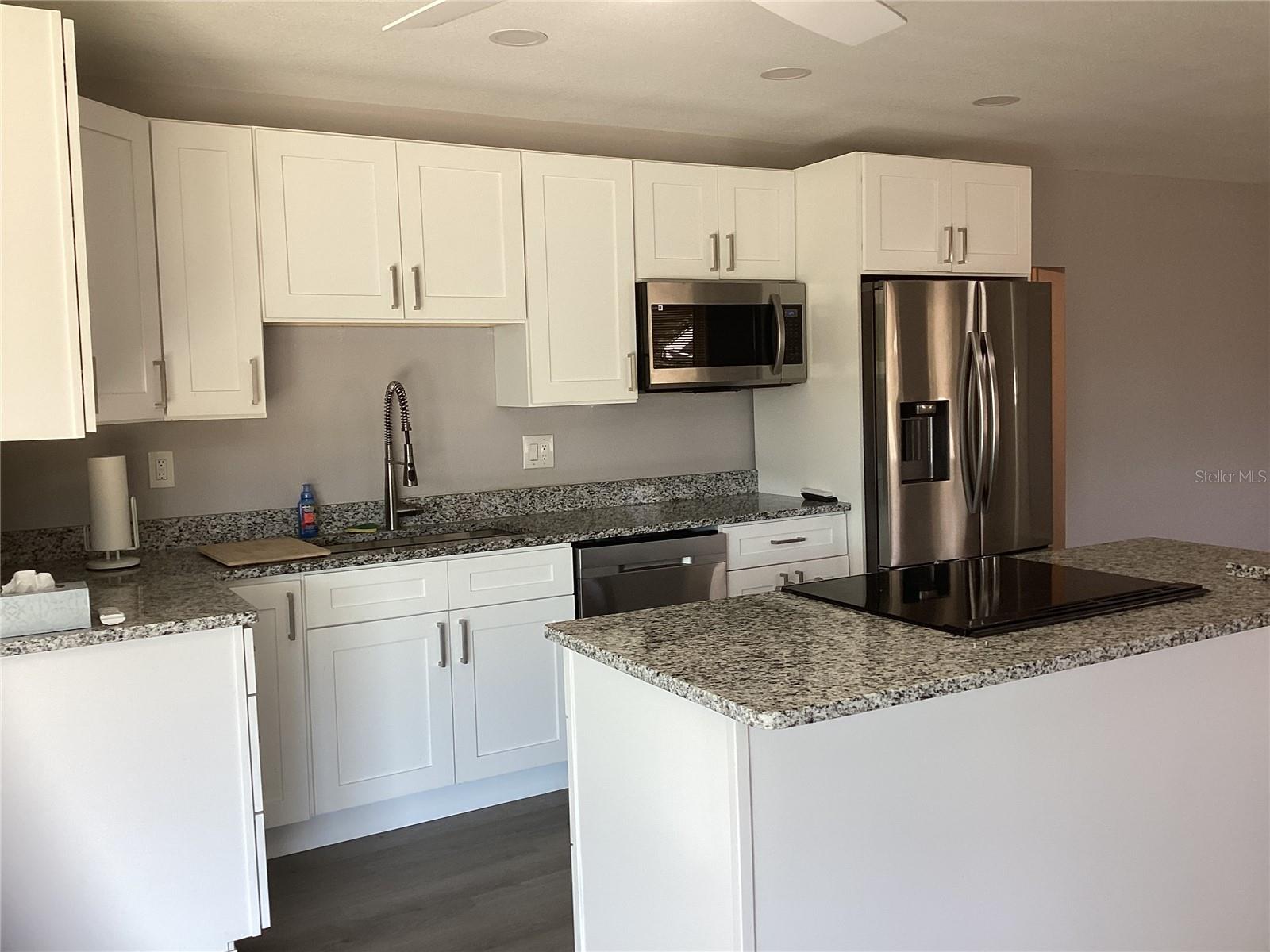 Image 10 of 45 For 2253 Alton Road