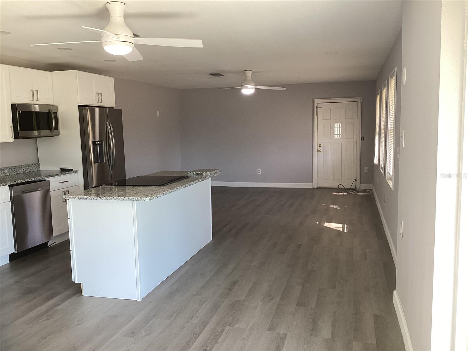 Image 11 of 45 For 2253 Alton Road