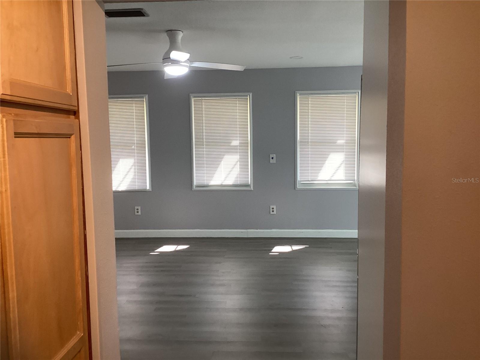 Image 8 of 45 For 2253 Alton Road