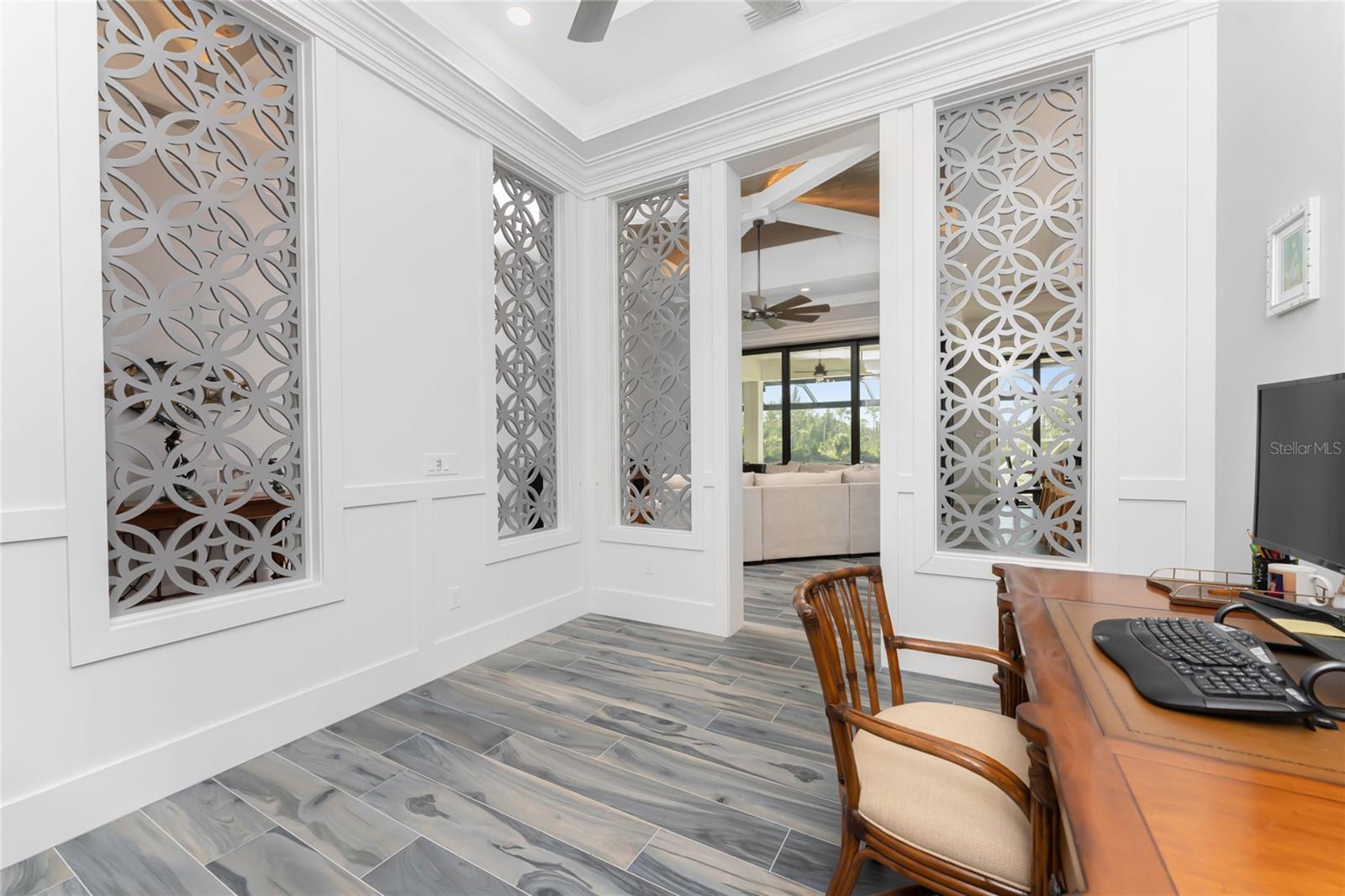 Listing photo id 20 for 16668 Liggett Circle