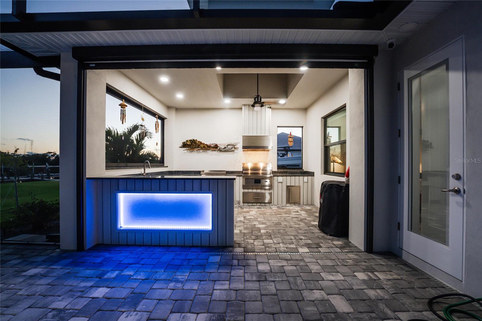 Listing photo id 41 for 16668 Liggett Circle