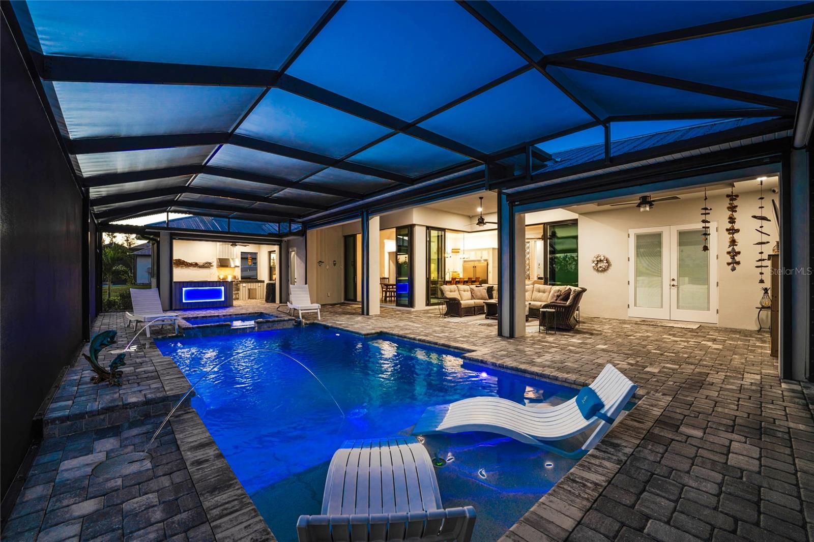 Listing photo id 43 for 16668 Liggett Circle