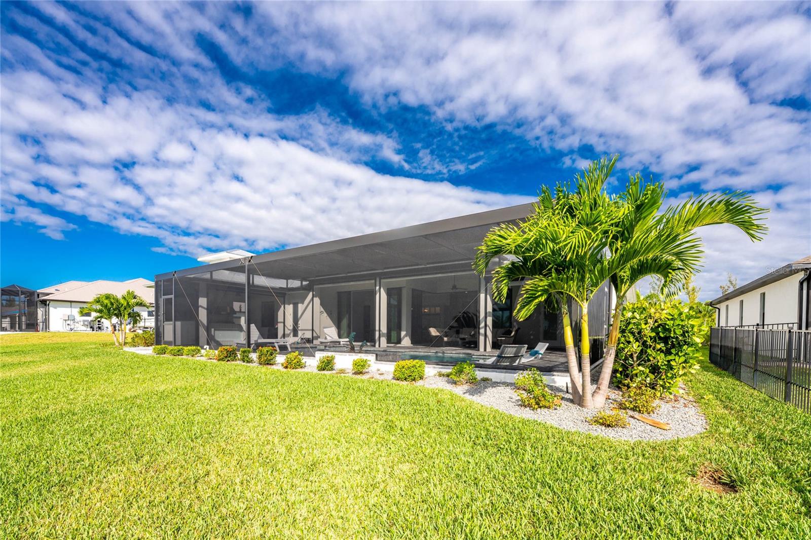 Listing photo id 62 for 16668 Liggett Circle