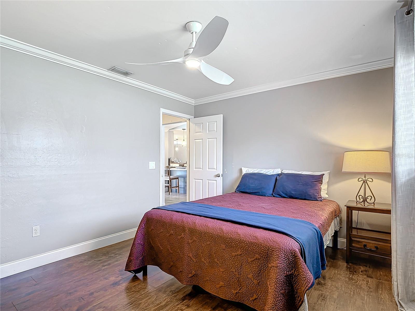 Image 7 of 26 For 3807 7th Avenue