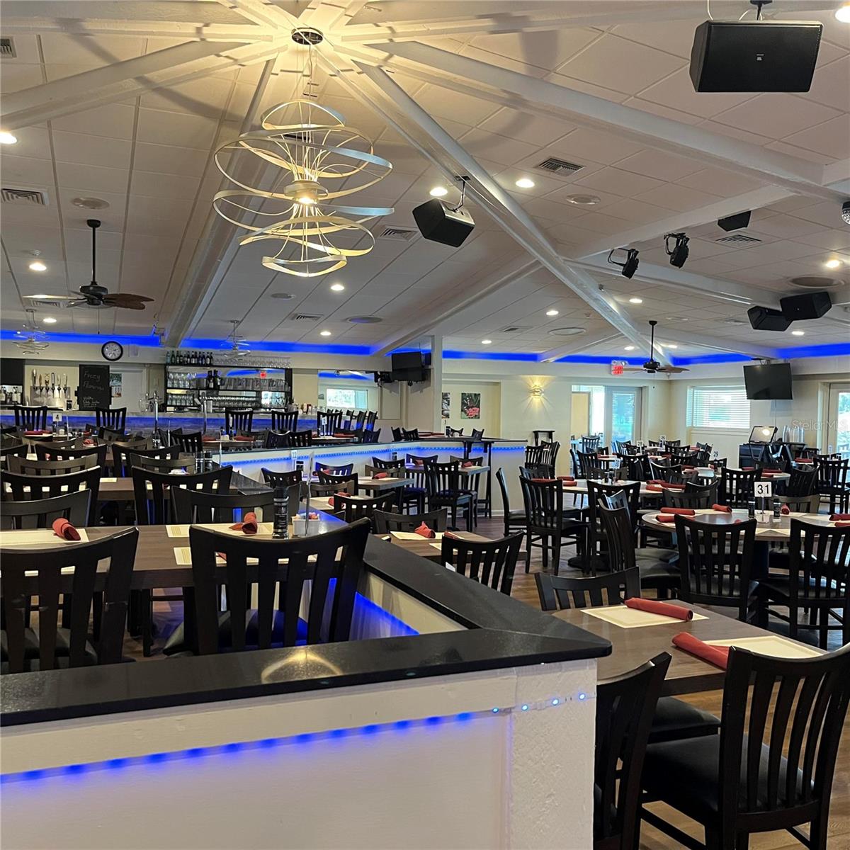 Image 27 of 67 For 2100 Kings Highway 1008