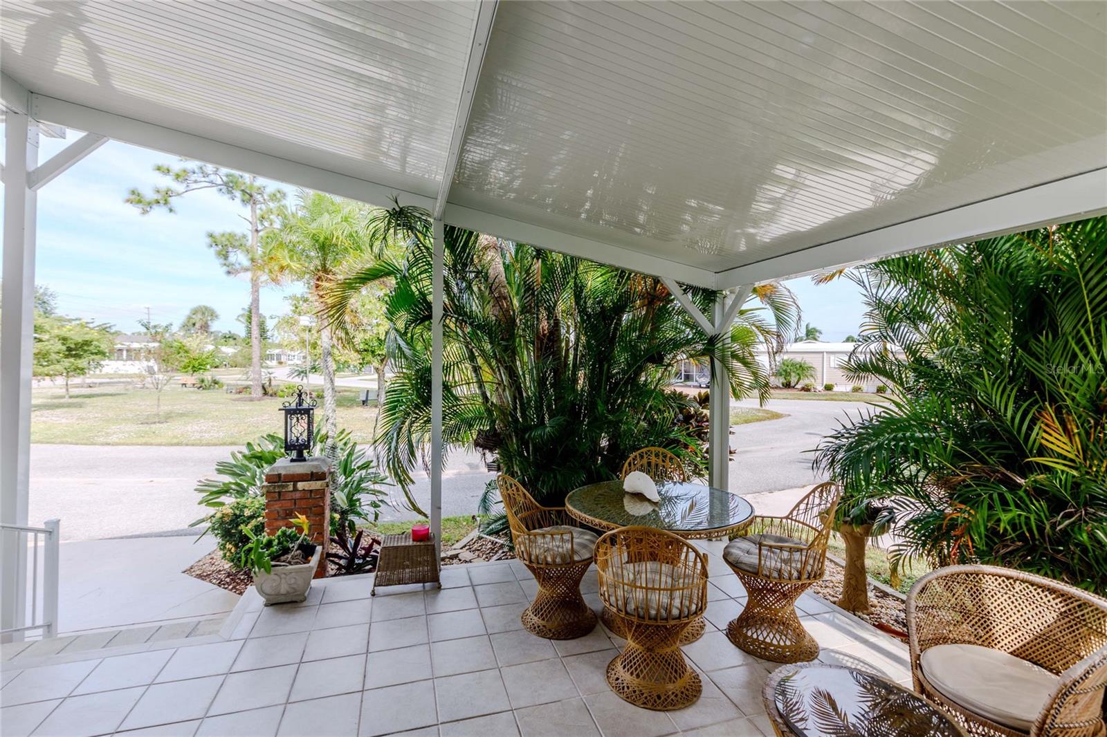 Image 3 of 67 For 2100 Kings Highway 1008