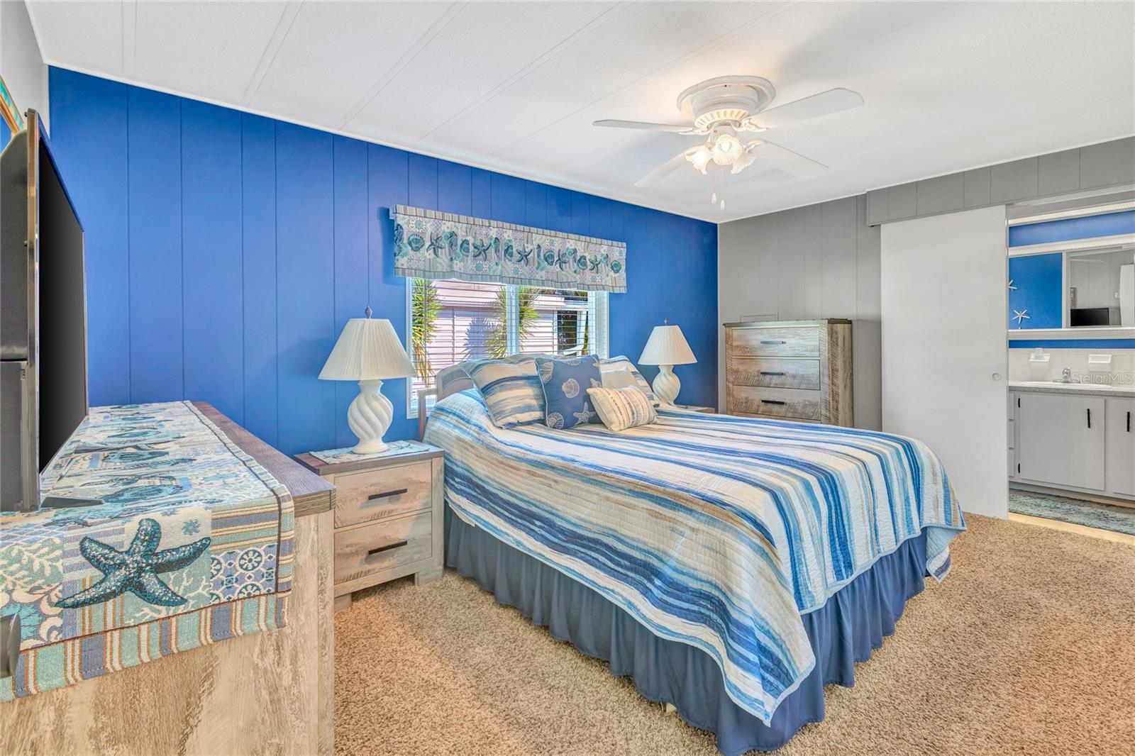 Image 11 of 61 For 2100 Kings Highway 127