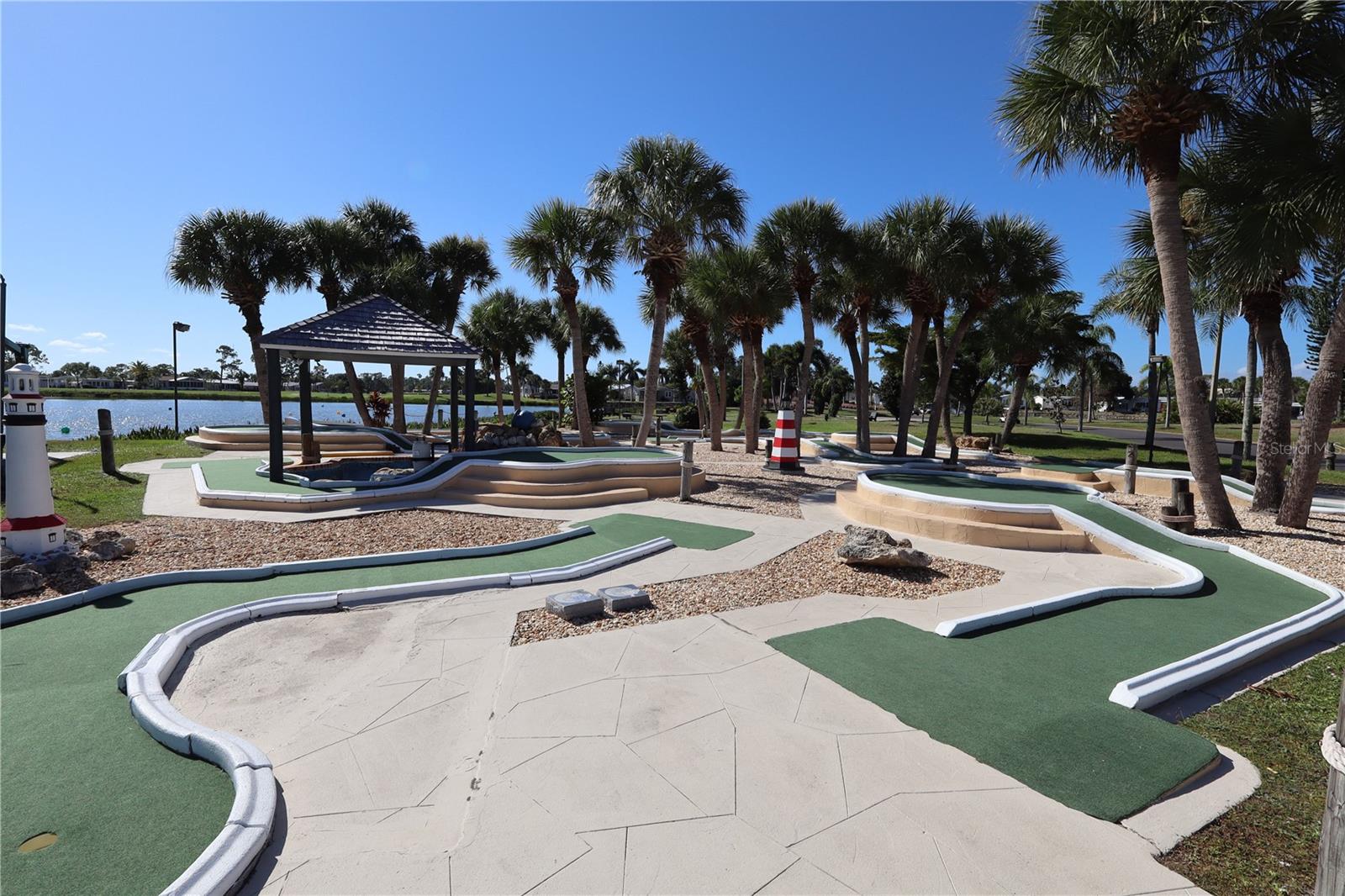 Image 47 of 61 For 2100 Kings Highway 127