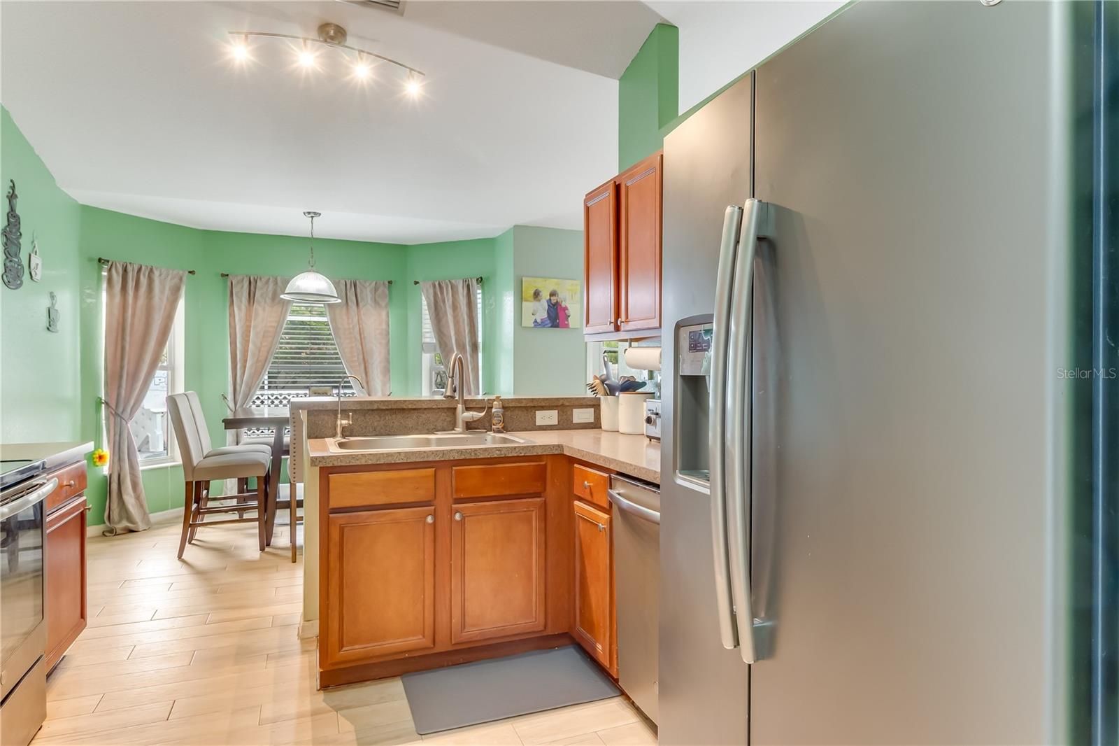 Image 19 of 42 For 5122 Balmor Terrace