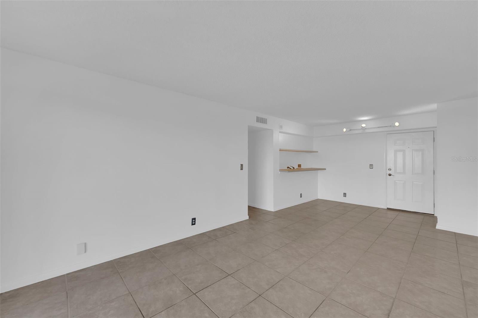 Image 6 of 23 For 2875 Palm Beach Boulevard 205