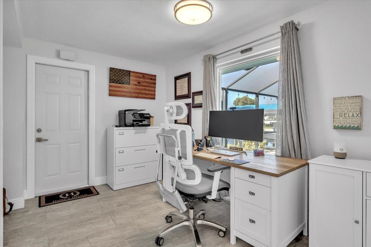 Listing photo id 17 for 24260 Henry Morgan Boulevard