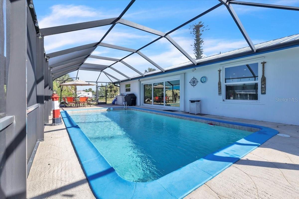 Listing photo id 32 for 24260 Henry Morgan Boulevard