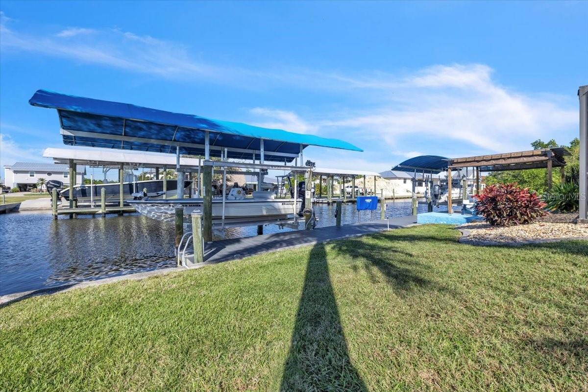 Listing photo id 36 for 24260 Henry Morgan Boulevard