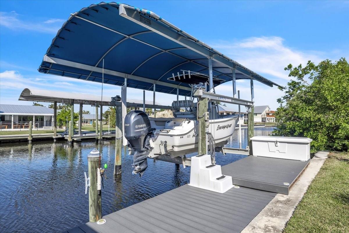 Listing photo id 40 for 24260 Henry Morgan Boulevard