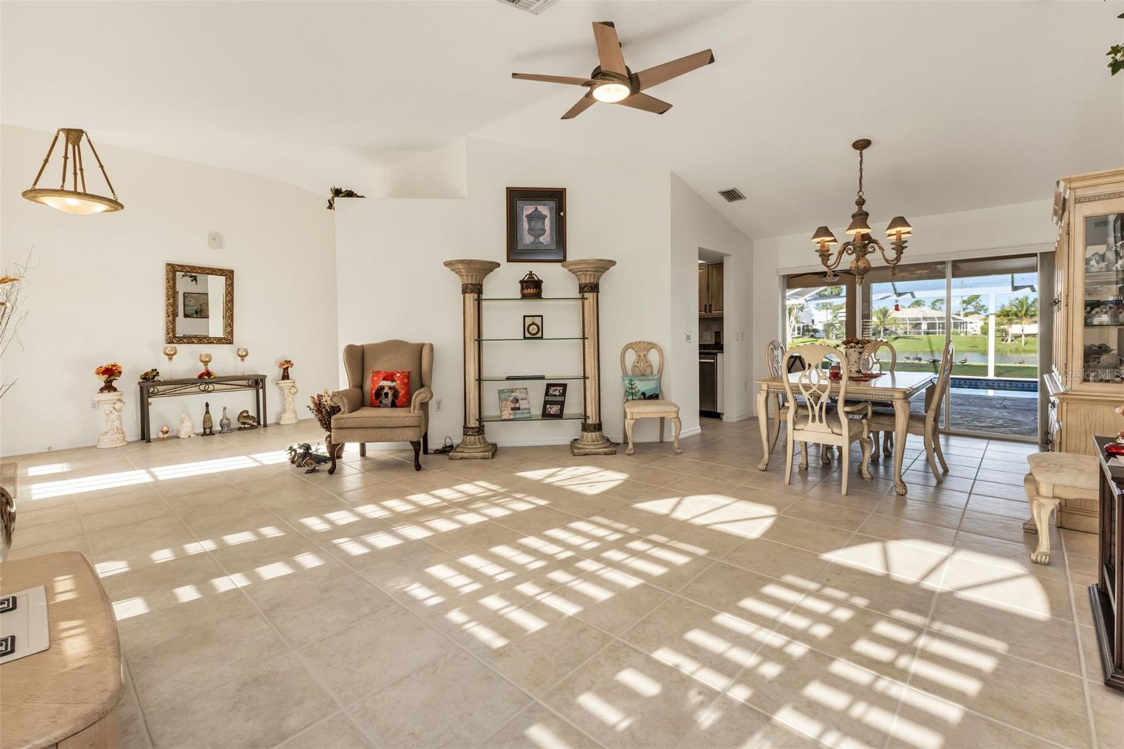 Image 13 of 85 For 259 Viceroy Terrace