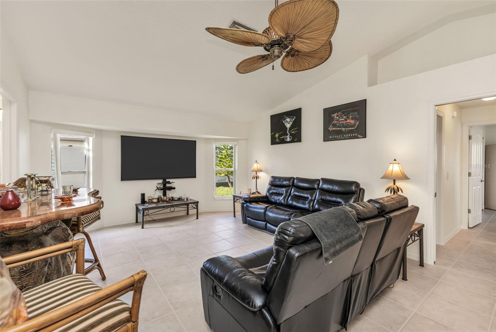 Image 25 of 85 For 259 Viceroy Terrace