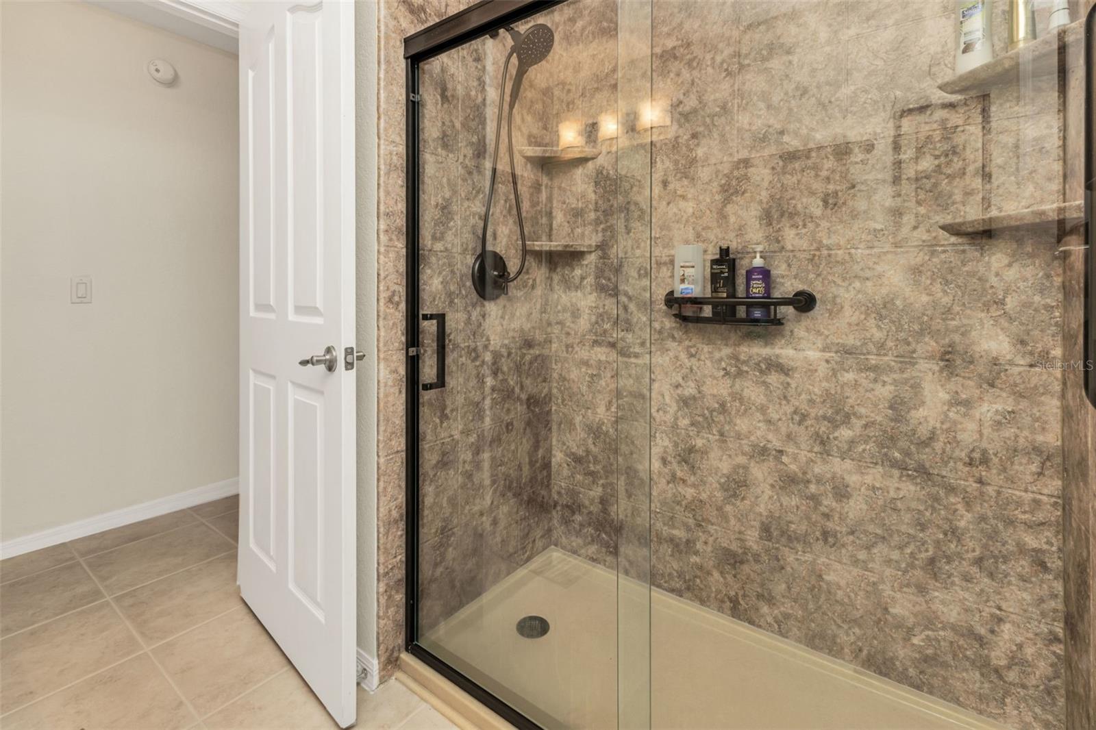 Image 41 of 85 For 259 Viceroy Terrace