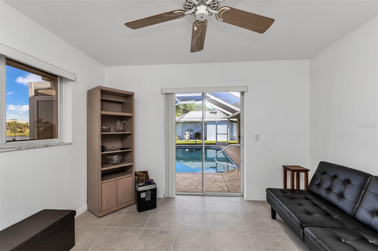 Image 43 of 85 For 259 Viceroy Terrace