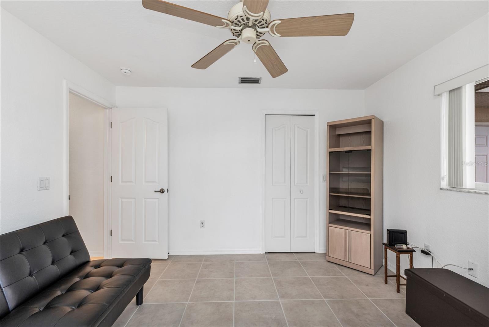 Image 44 of 85 For 259 Viceroy Terrace