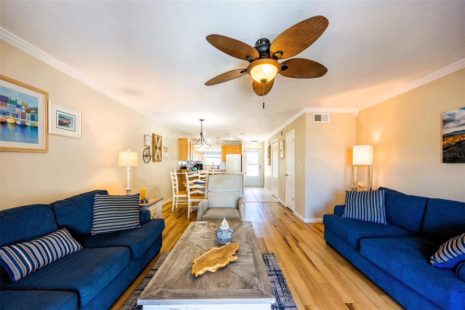 Image 16 of 48 For 6777 Winkler Road 150