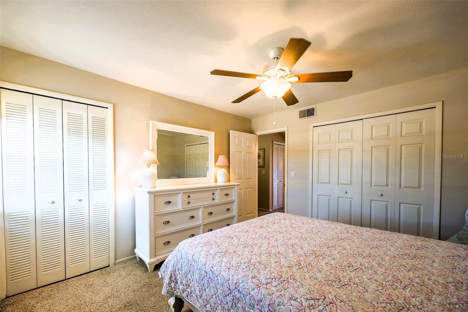 Image 21 of 48 For 6777 Winkler Road 150